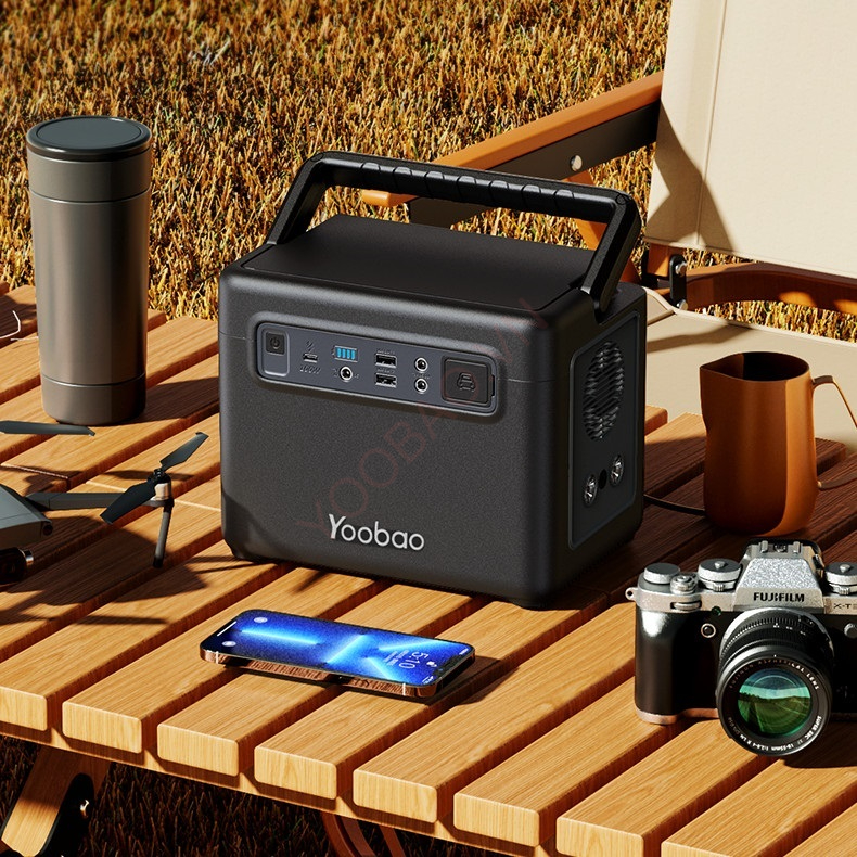 Trạm sạc dự phòng Yoobao EN300Q 96000mAh AC220V 300W